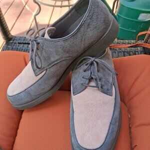Hush Puppies Women's Suede Gray & Pink Lace Up Oxford Shoes Sz 8.5